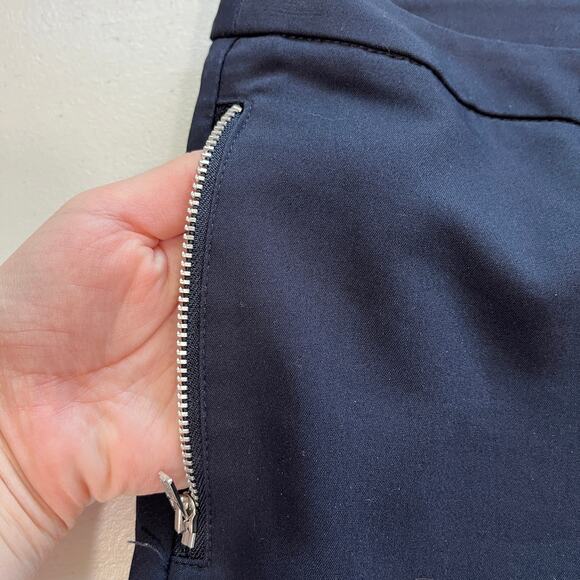 Larry Levine Navy Blue Cotton Blend Zip Pockets Cropped Ankle Pants 8P - Picture 7 of 14